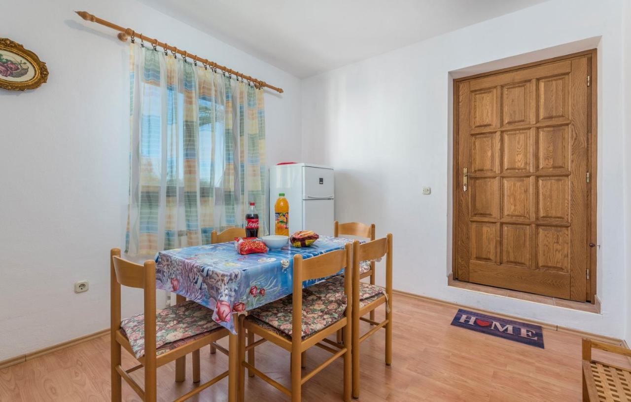 Apartments Ulika Цервар-Порат Экстерьер фото